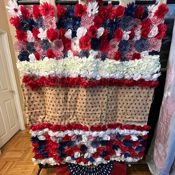 Patriotic Flower Wall Photo Party Backdrop Background - Picture 1 of 10